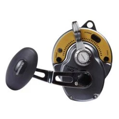Shimano Tyrnos 30 Overhead Reel -Fishing Store BCF 121681 02 hi res