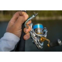 Daiwa Freams LT Spinning Reel 5000-CXH 12 Daiwa Freams LT Spinning Reel 5000-CXH -Fishing Store BCF 613018 01 hi res