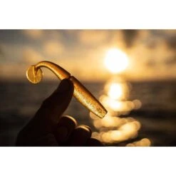 Daiwa Bait Junkie Minnow Soft Plastic Lure 6.2in Motor Oil UV -Fishing Store BCF 619476 04 motoroiluv hi res